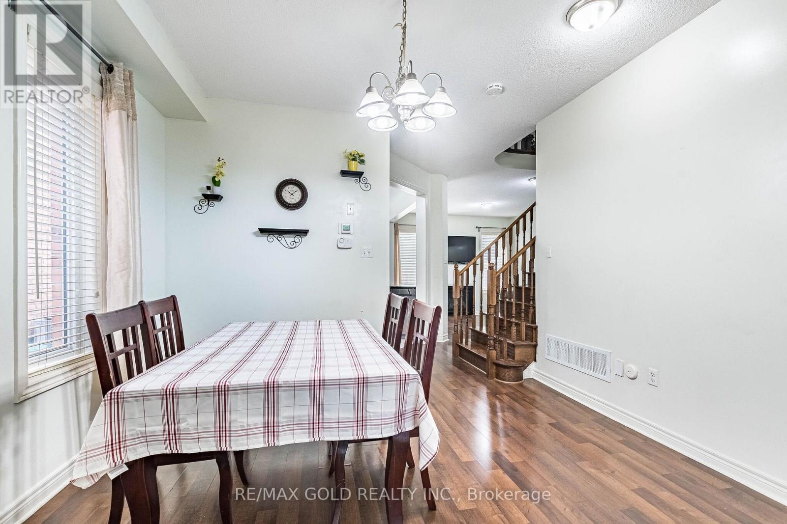 49 Baby Pointe Trail, Brampton (Northwest Brampton), Ontario  L7A 0W3 - Photo 9 - W12907202