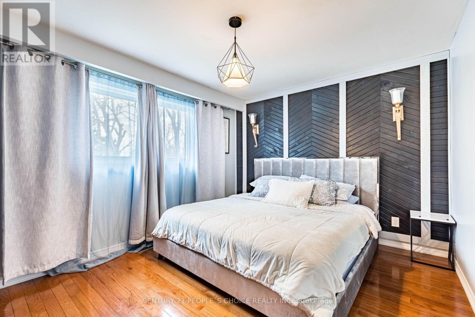 46 Abell Drive, Brampton, Ontario  L6V 2V8 - Photo 23 - W12861464