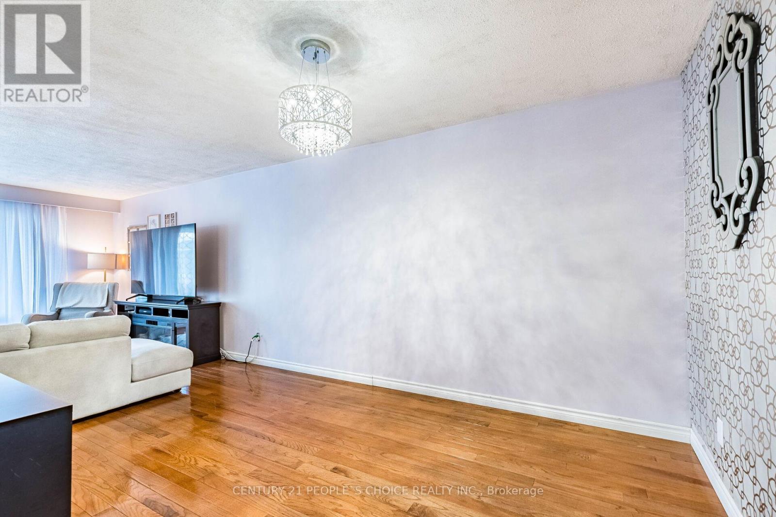 46 Abell Drive, Brampton, Ontario  L6V 2V8 - Photo 15 - W12861464