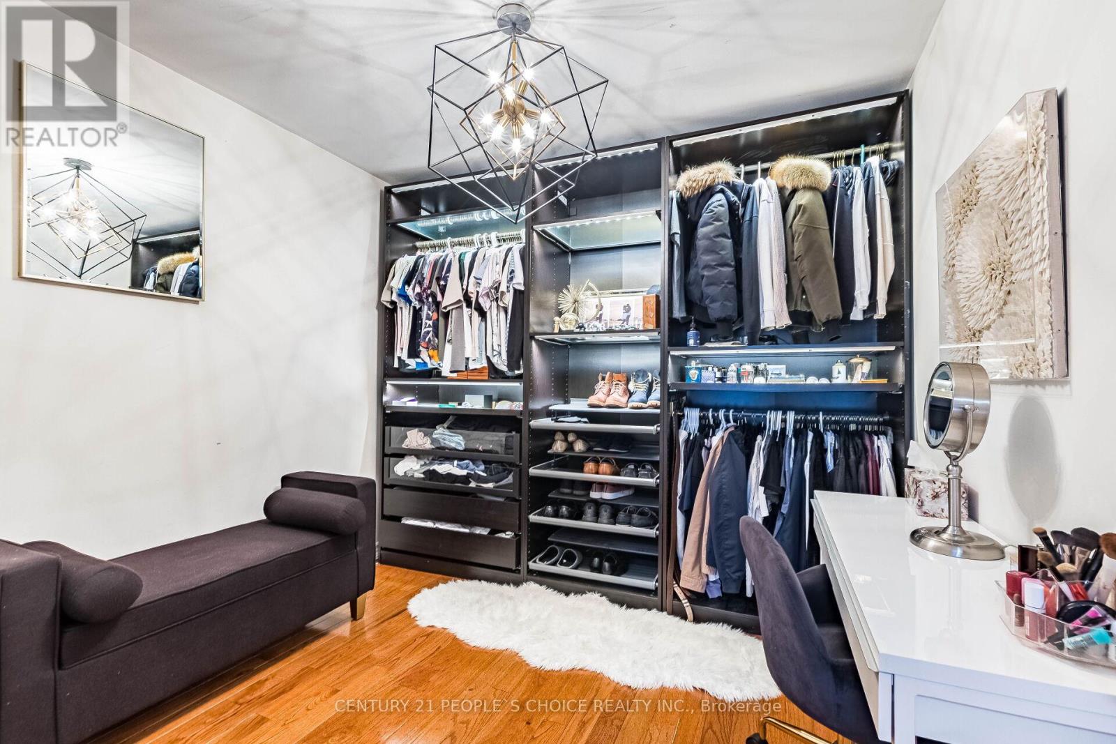 46 Abell Drive, Brampton, Ontario  L6V 2V8 - Photo 28 - W12861464