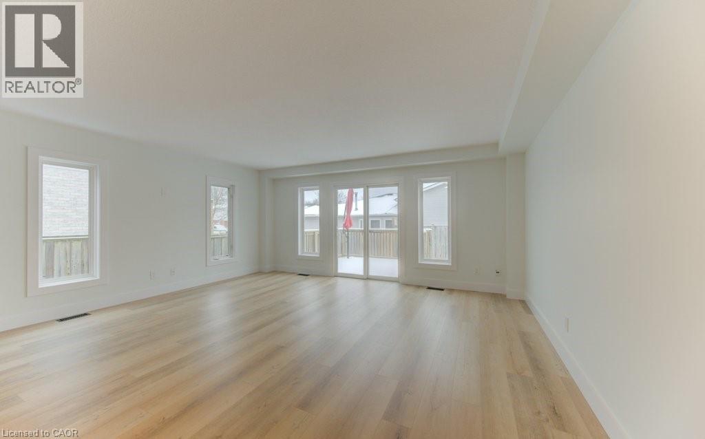 315 Tagge Crescent, Kitchener, Ontario  N2K 3R7 - Photo 14 - 40810541