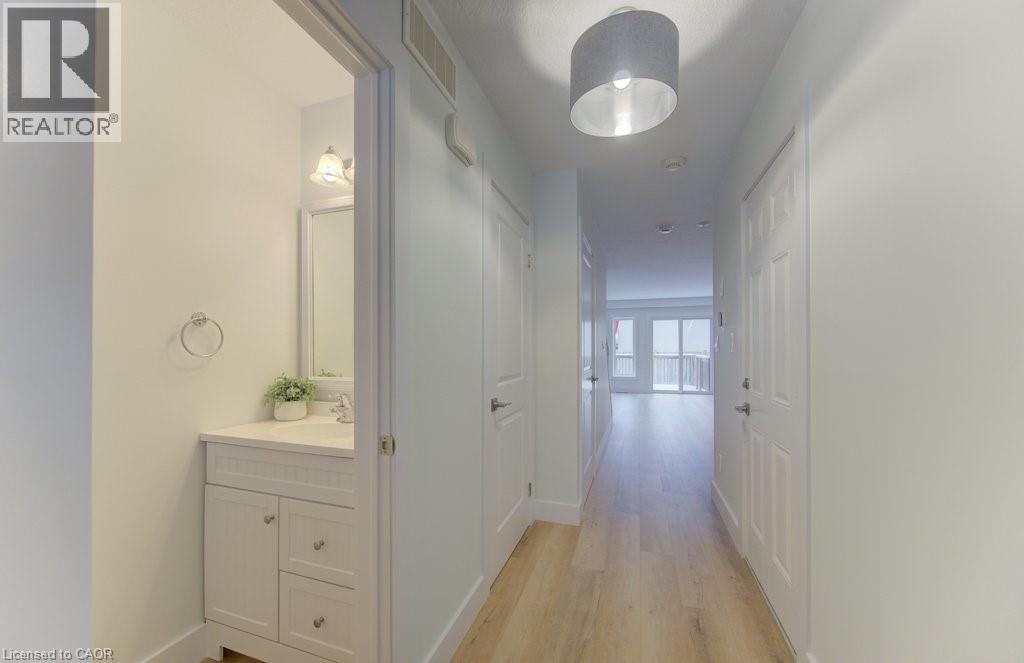 315 Tagge Crescent, Kitchener, Ontario  N2K 3R7 - Photo 6 - 40810541