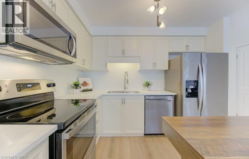 315 Tagge Crescent, Kitchener, Ontario  N2K 3R7 - Photo 13 - 40810541