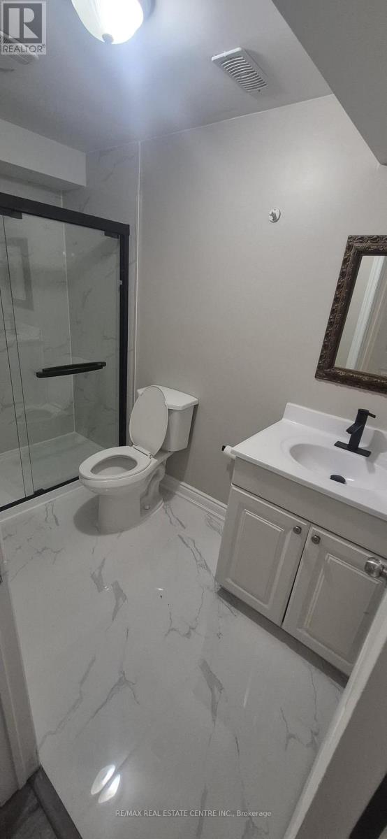 Lower - 17 Millcar Drive, Toronto, Ontario  M1B 6J6 - Photo 9 - E12791300