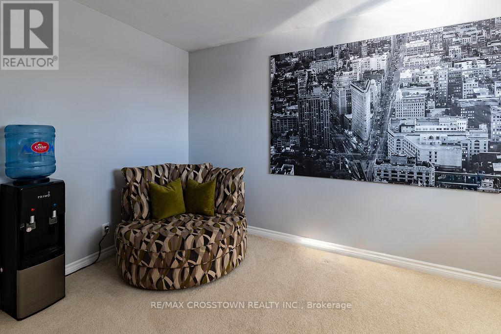 101 Crown Crescent, Bradford West Gwillimbury, Ontario  L3Z 2M2 - Photo 22 - N12736462