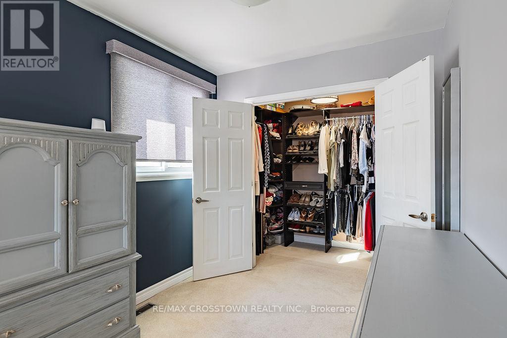 101 Crown Crescent, Bradford West Gwillimbury, Ontario  L3Z 2M2 - Photo 24 - N12736462