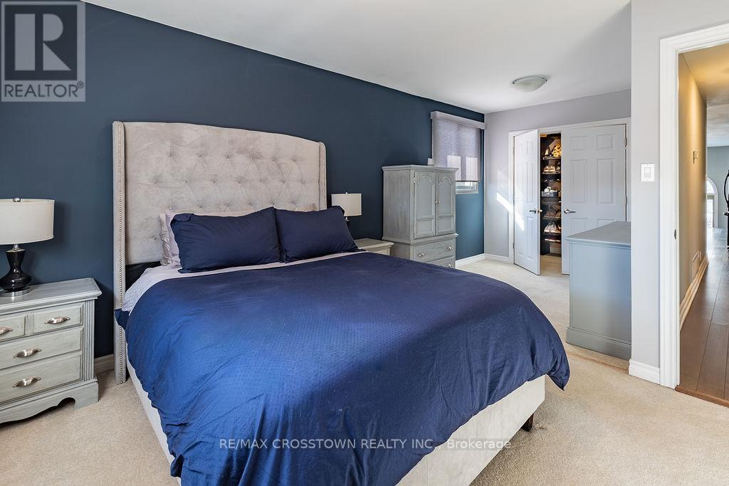 101 Crown Crescent, Bradford West Gwillimbury, Ontario  L3Z 2M2 - Photo 23 - N12736462