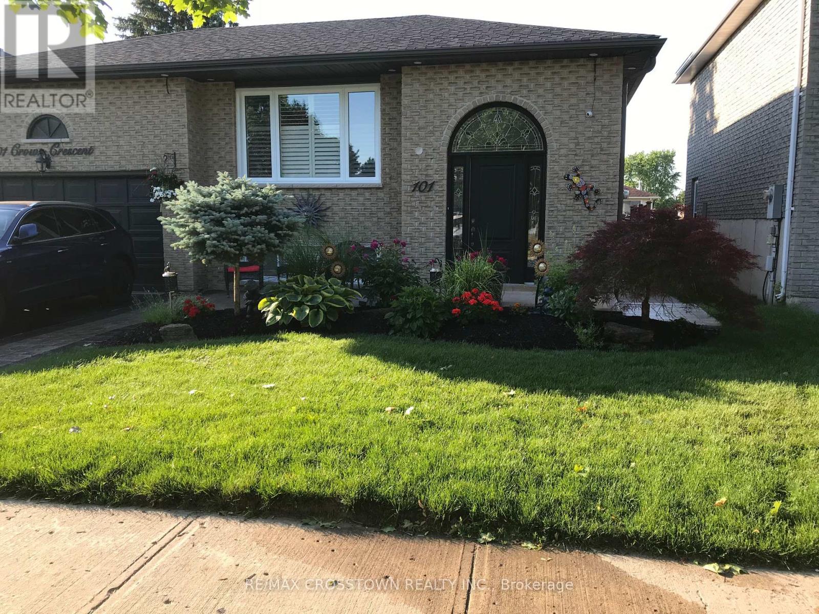 101 Crown Crescent, Bradford West Gwillimbury, Ontario  L3Z 2M2 - Photo 43 - N12736462