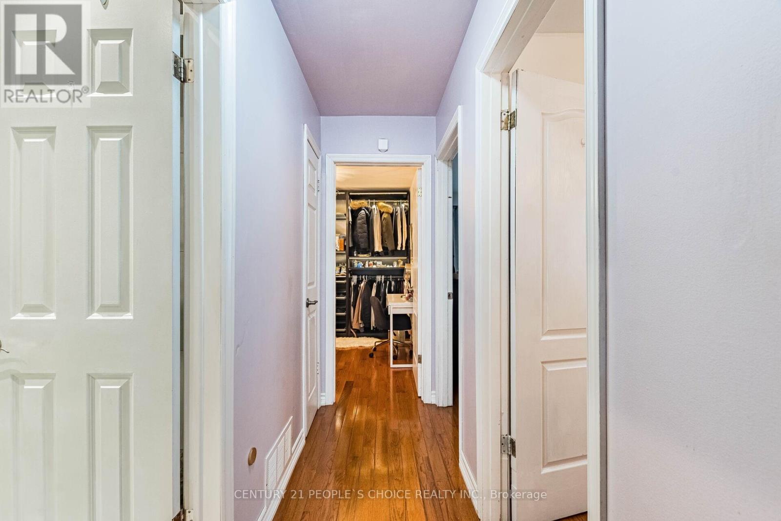 46 Abell Drive, Brampton, Ontario  L6V 2V8 - Photo 19 - W12861464