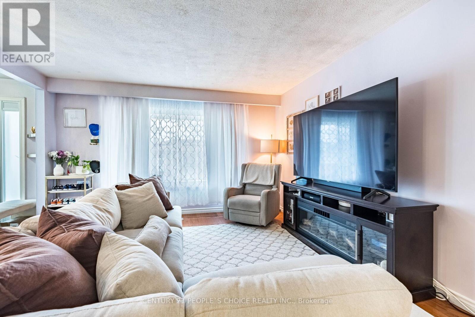 46 Abell Drive, Brampton, Ontario  L6V 2V8 - Photo 18 - W12861464