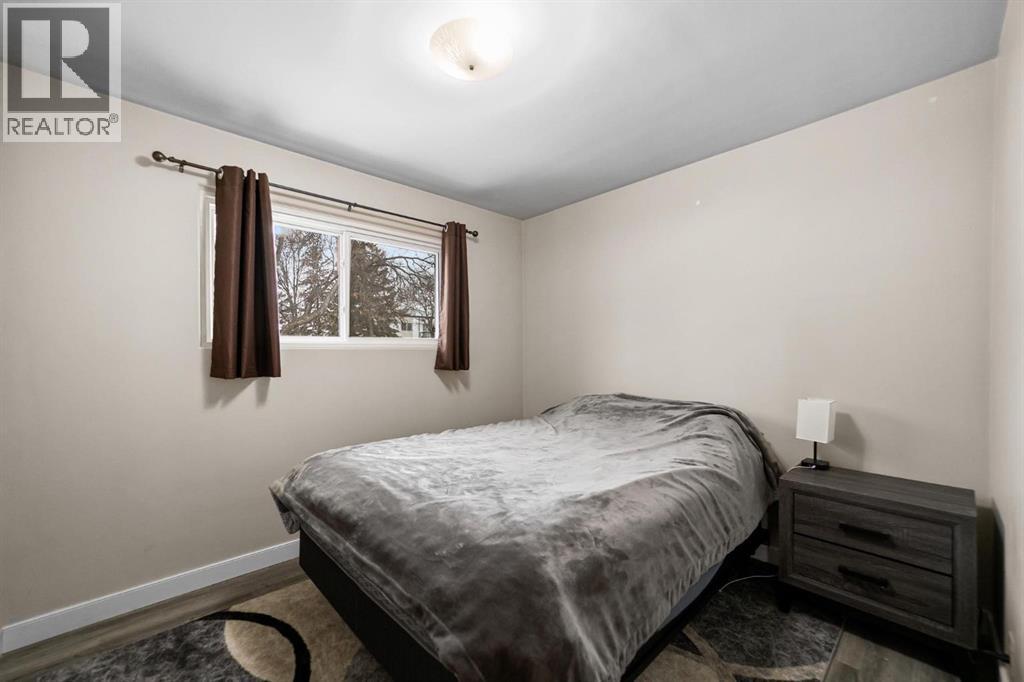 5205 56 Street, Camrose, Alberta  T4V 2E2 - Photo 14 - A2293537