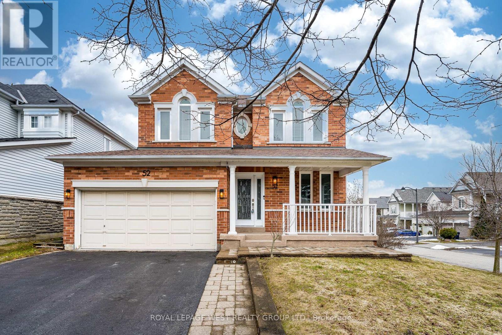 52 LONG ISLAND CRESCENT, Toronto, Ontario