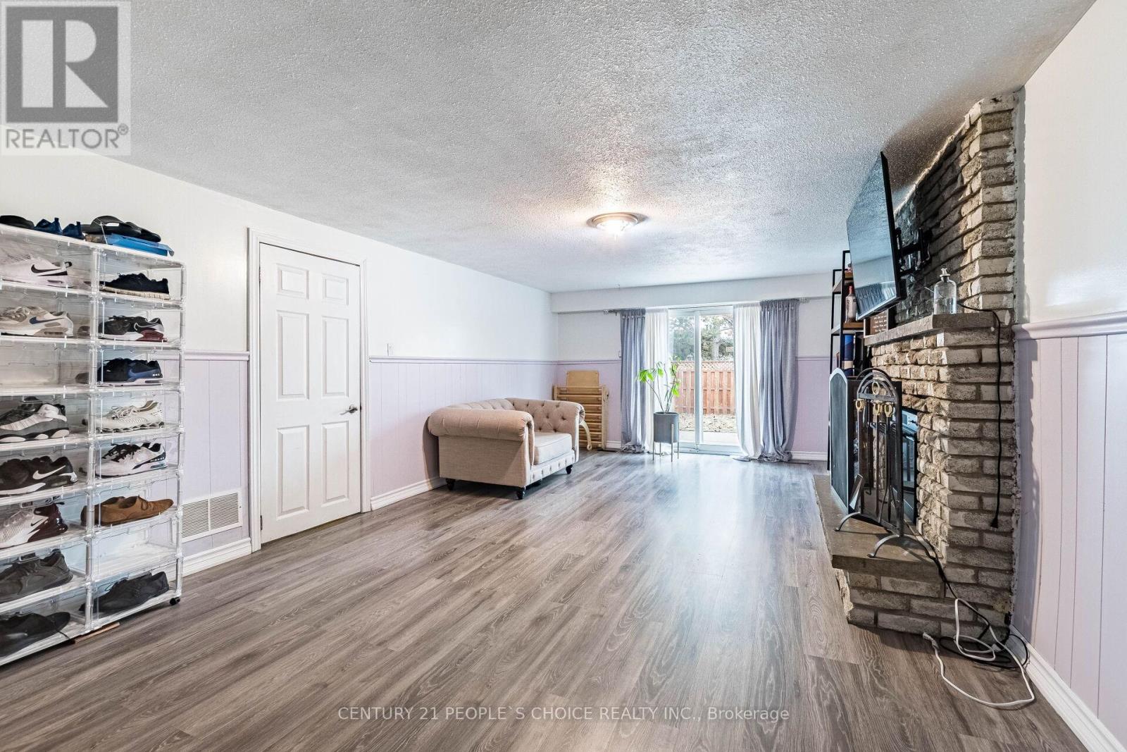 46 Abell Drive, Brampton, Ontario  L6V 2V8 - Photo 37 - W12861464