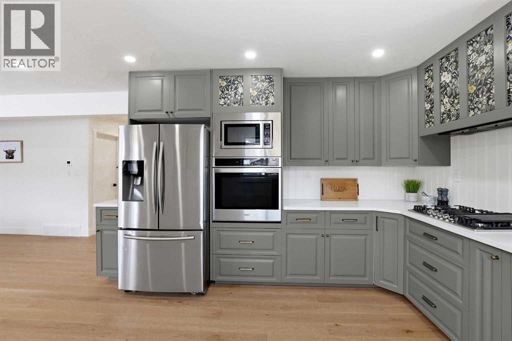 5026 53 Street, Sylvan Lake, Alberta  T4S 1E7 - Photo 9 - A2288797