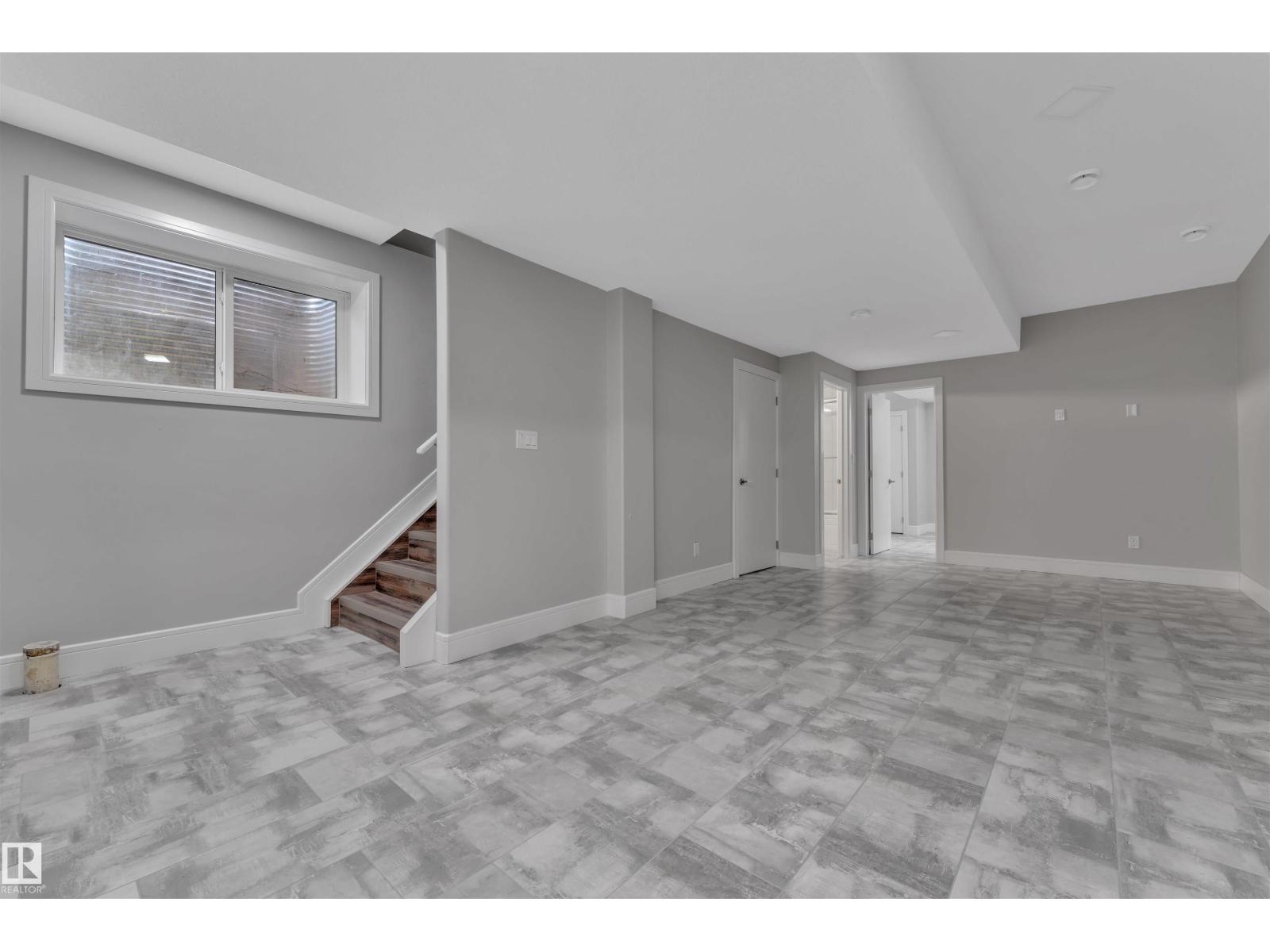 9327 Connors Rd Nw, Edmonton, Alberta  T6C 4B9 - Photo 39 - E4478610