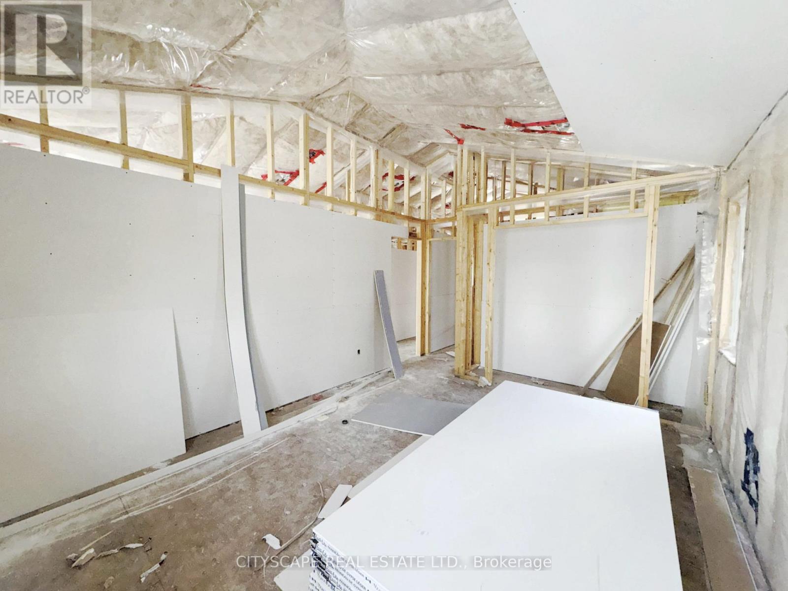 11 Chester Street, Guelph, Ontario  N1H 1K7 - Photo 13 - X12907232