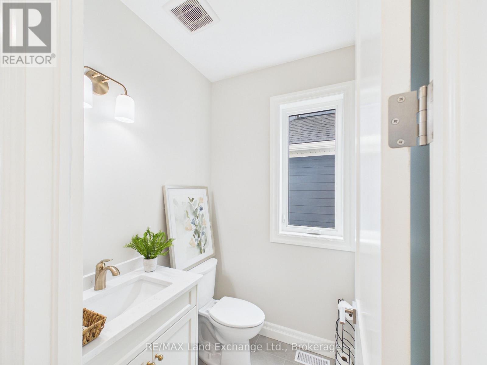 119 Inverness Street N, Kincardine, Ontario  N2Z 1J4 - Photo 16 - X12462500