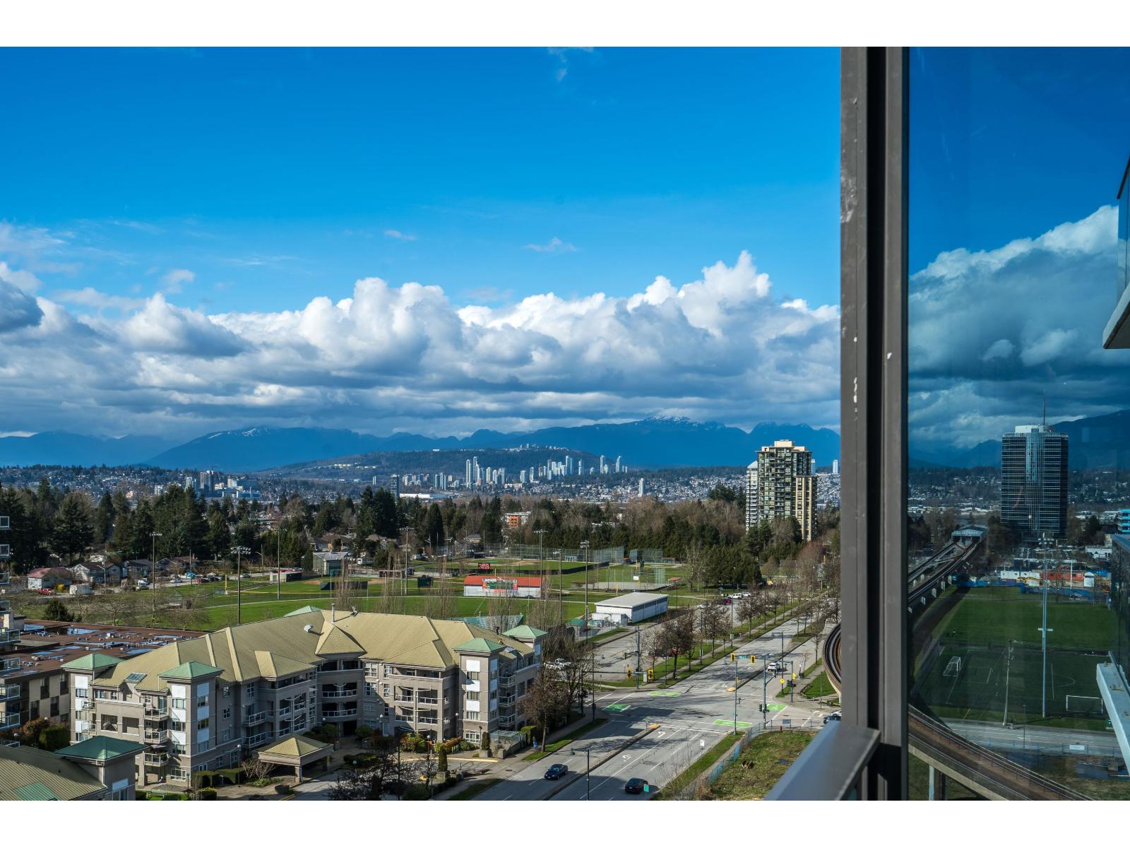 1301 13428 105 Avenue, Surrey, British Columbia  V3T 0S6 - Photo 24 - R3100700