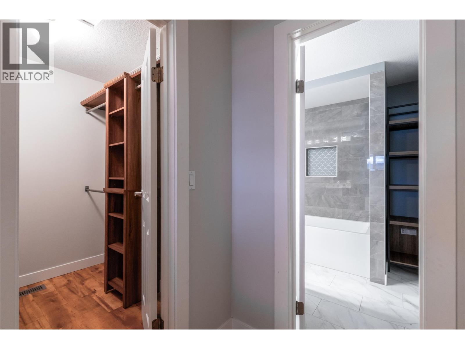 401 97a Highway, Sicamous, British Columbia V0E 2V1 - Photo 27 - 10371067