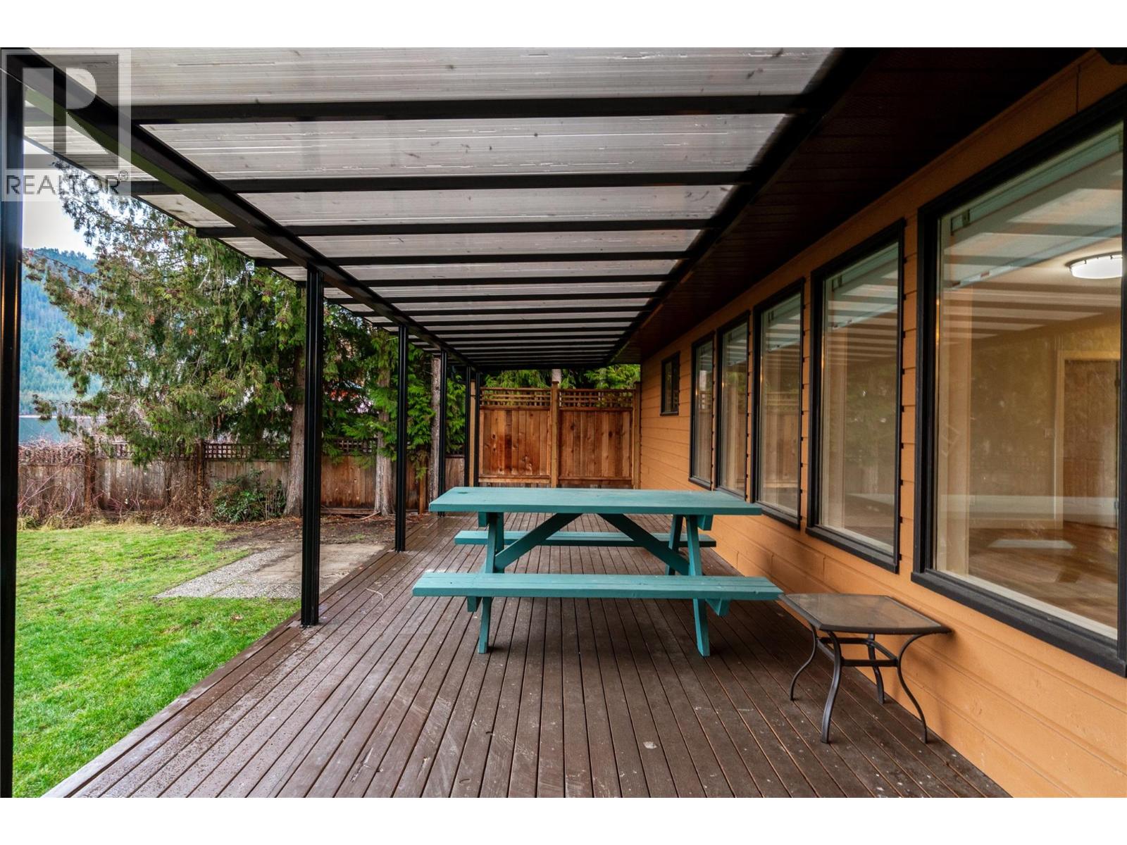 401 97a Highway, Sicamous, British Columbia V0E 2V1 - Photo 39 - 10371067