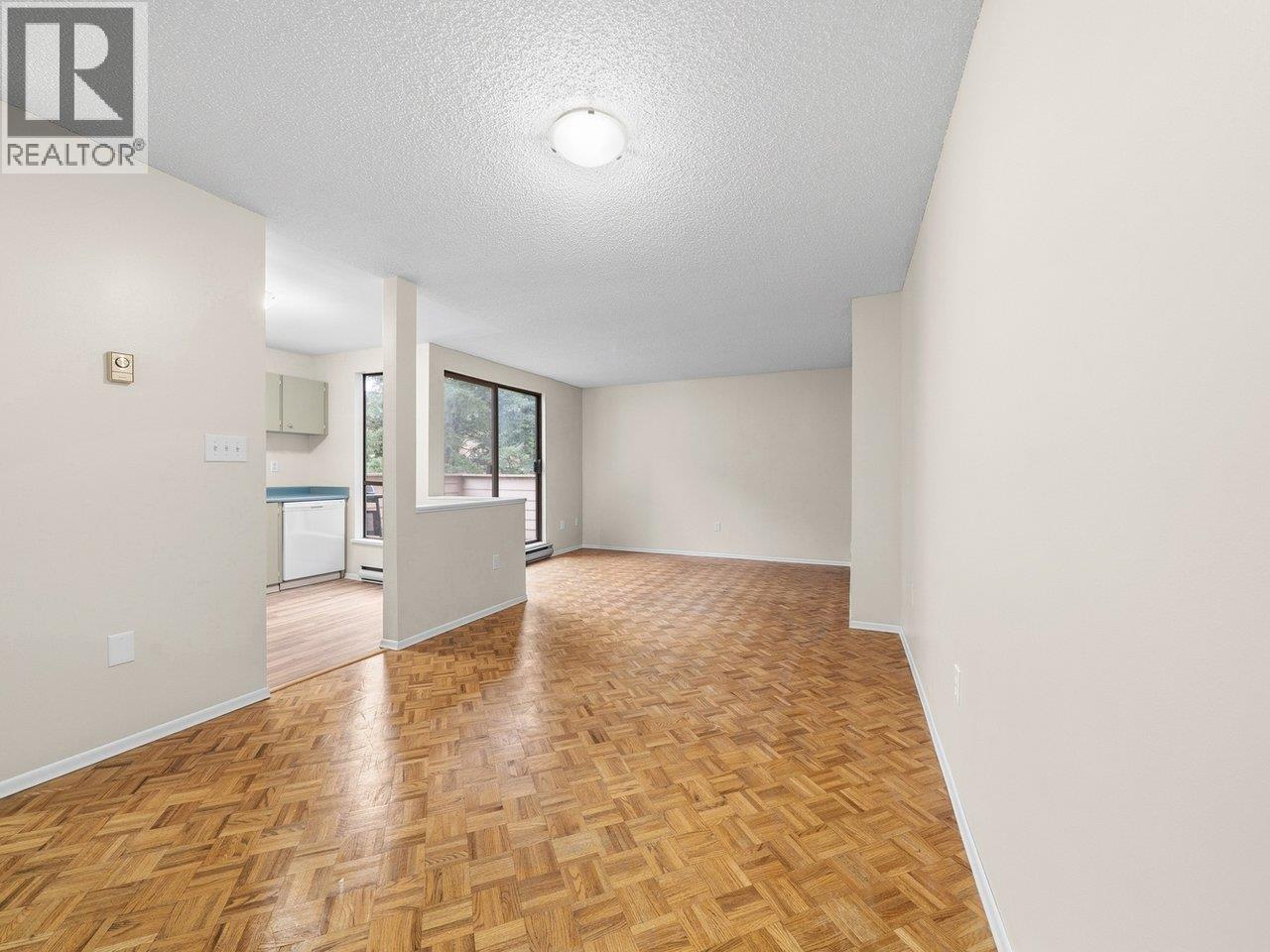 203 9133 Capella Drive, Burnaby, British Columbia  V3J 7K4 - Photo 5 - R3102107