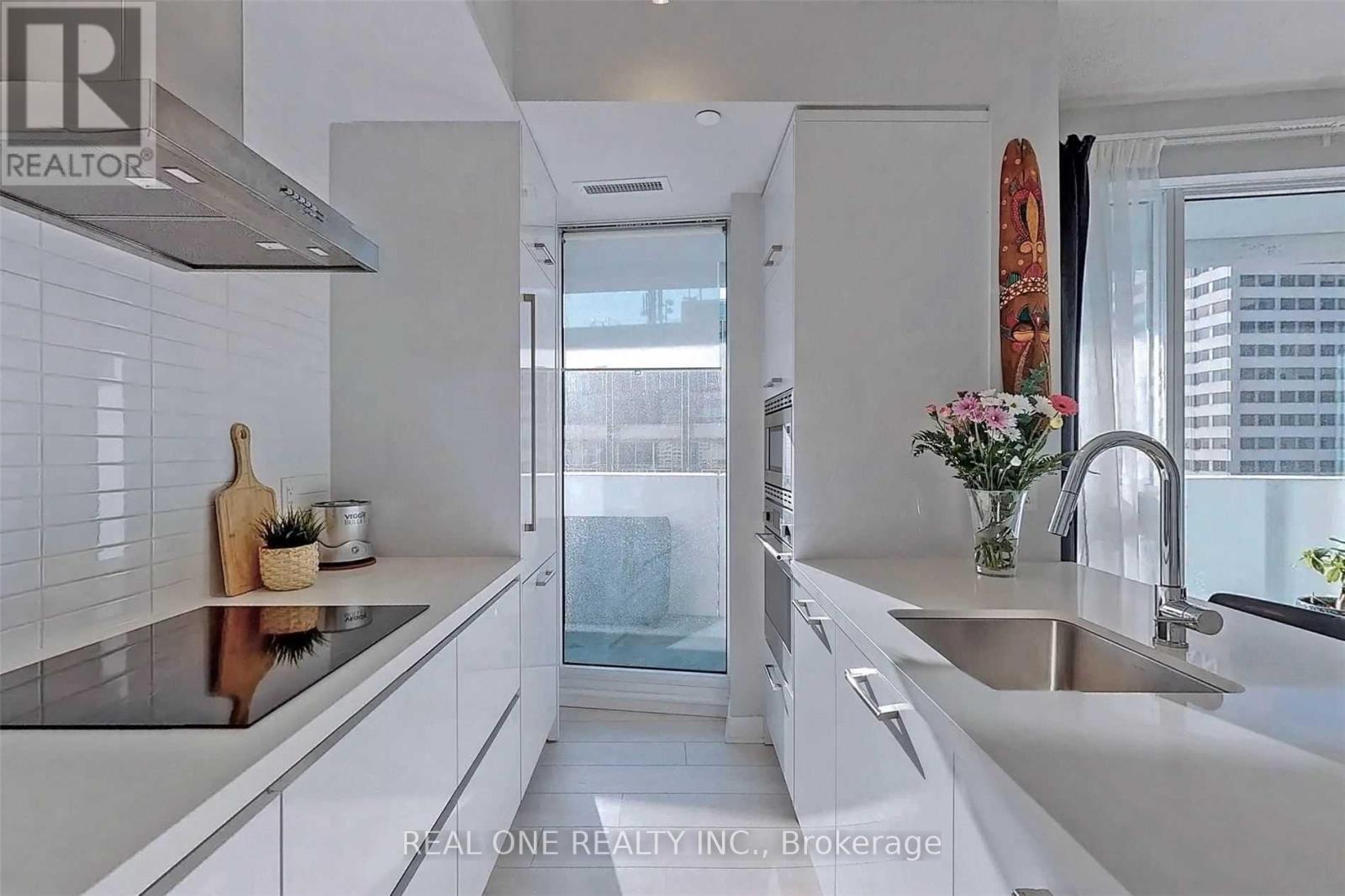 1709 - 2221 Yonge Street, Toronto (Mount Pleasant West), Ontario  M4S 2B4 - Photo 14 - C12907248