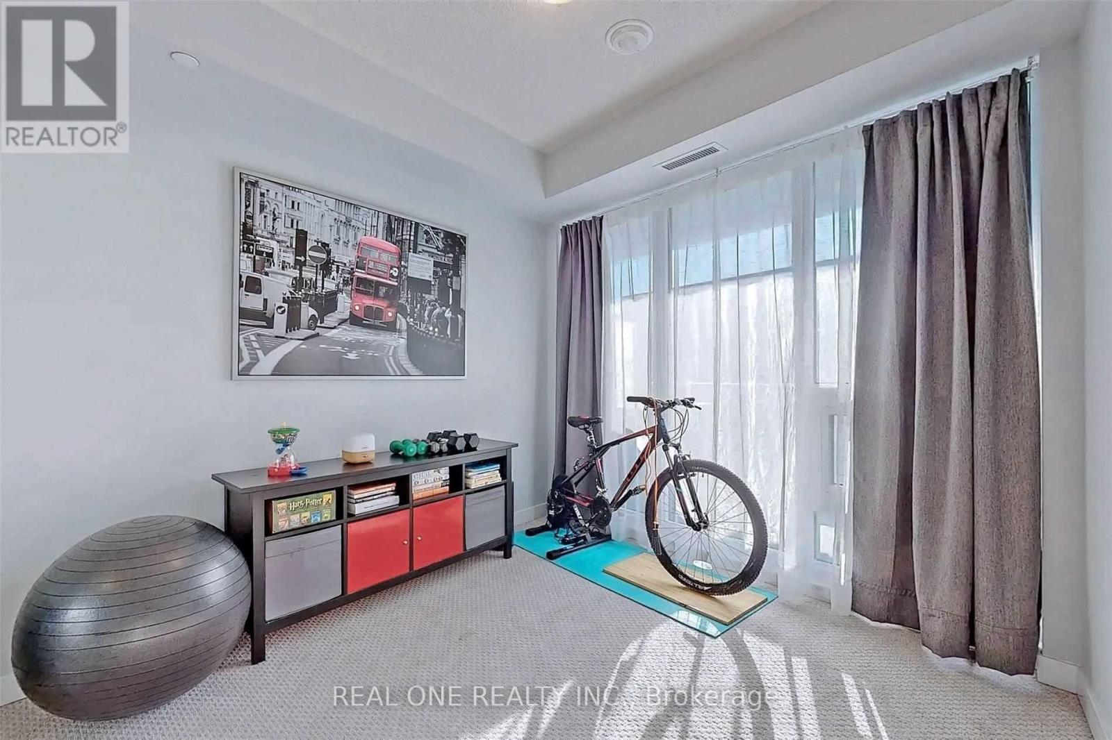 1709 - 2221 Yonge Street, Toronto (Mount Pleasant West), Ontario  M4S 2B4 - Photo 22 - C12907248