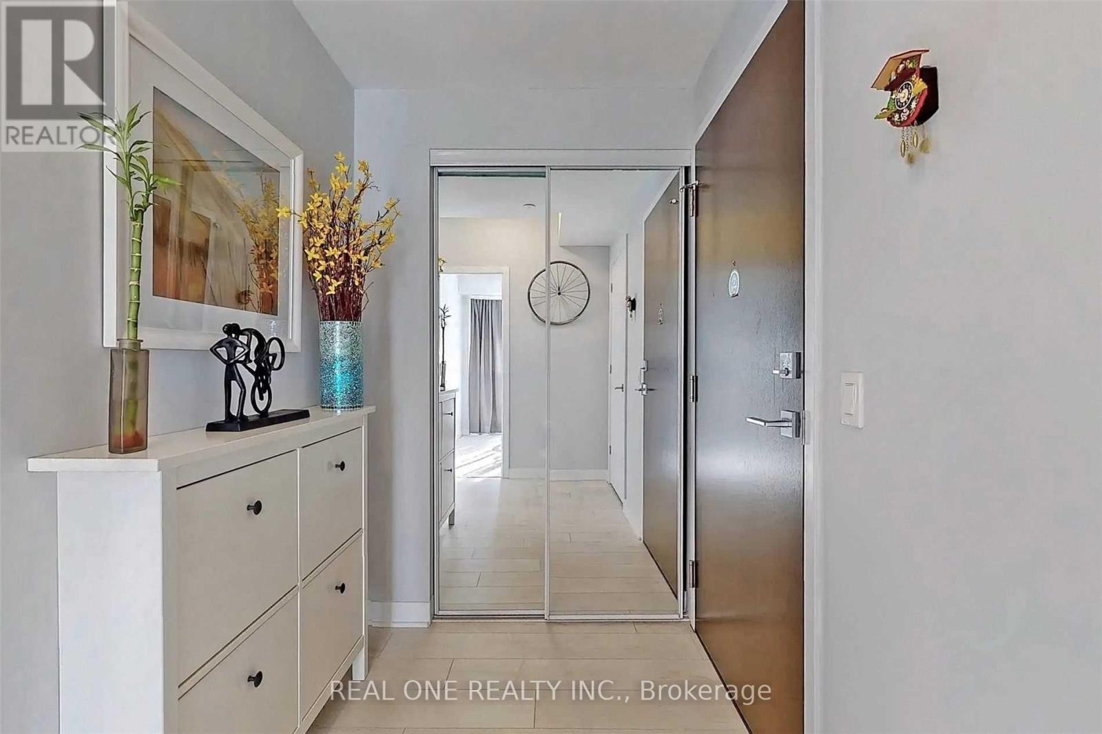 1709 - 2221 Yonge Street, Toronto (Mount Pleasant West), Ontario  M4S 2B4 - Photo 9 - C12907248