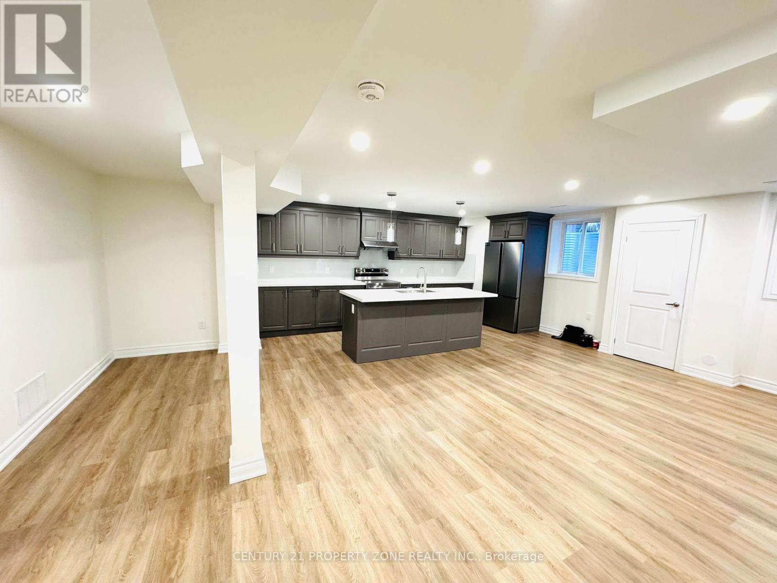 Bsmt - 9 Terrain Court, East Gwillimbury (Holland Landing), Ontario  L9N 0T2 - Photo 5 - N12907246