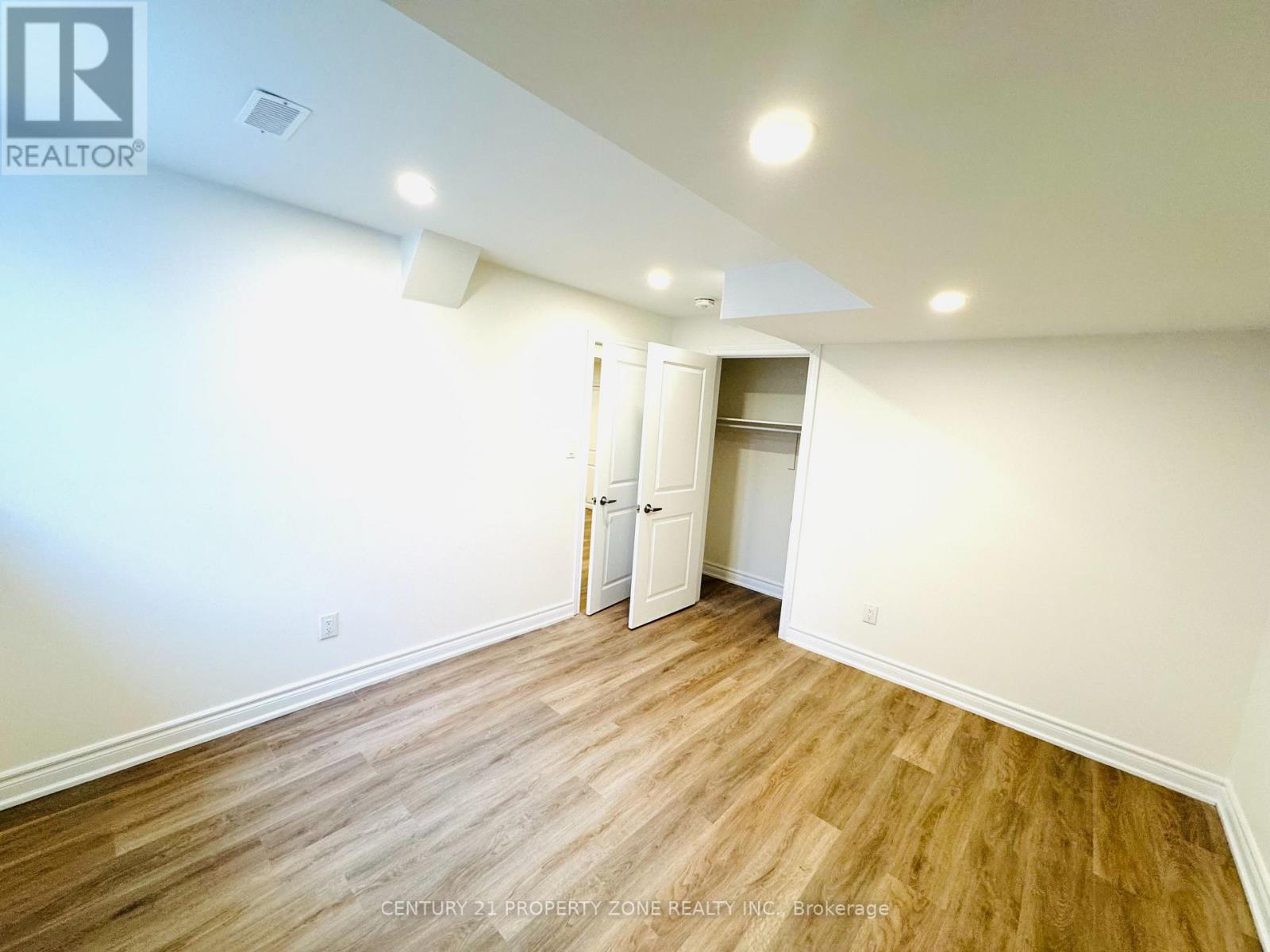 Bsmt - 9 Terrain Court, East Gwillimbury (Holland Landing), Ontario  L9N 0T2 - Photo 9 - N12907246