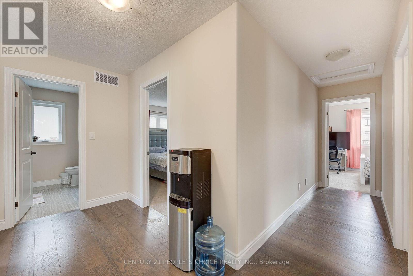 3048 Doyle Drive, London South (South U), Ontario  N6M 0G9 - Photo 22 - X12907214