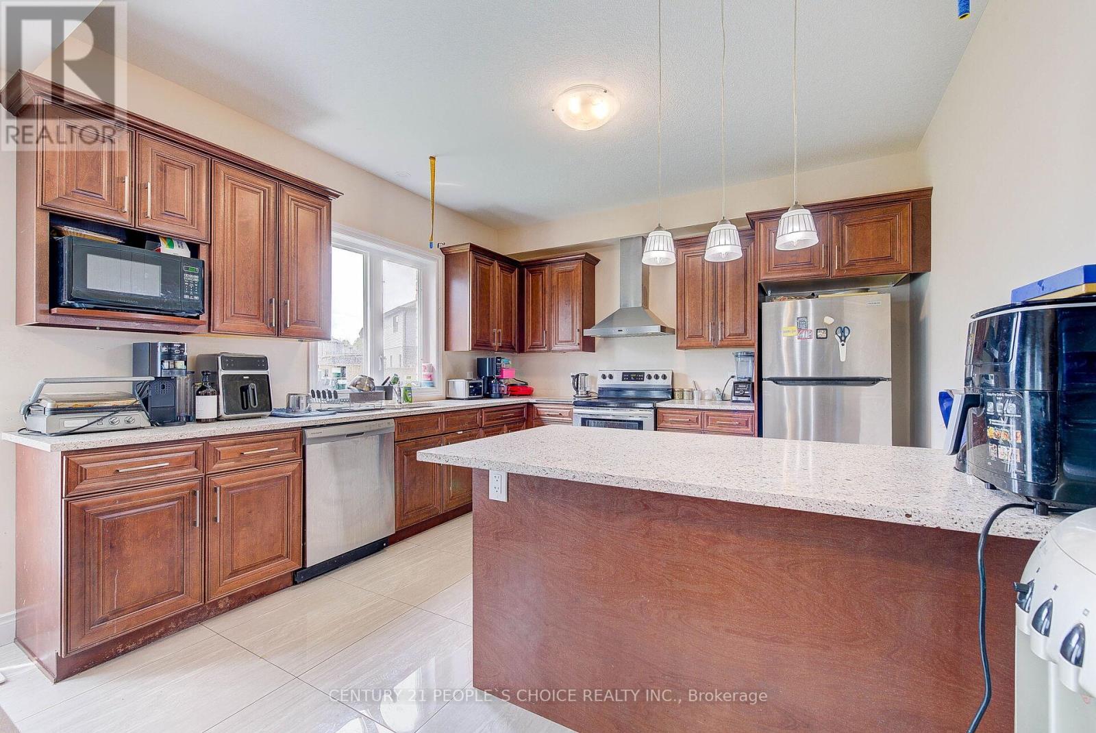 3048 Doyle Drive, London South (South U), Ontario  N6M 0G9 - Photo 9 - X12907214