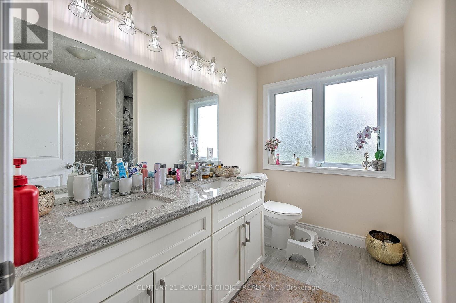 3048 Doyle Drive, London South (South U), Ontario  N6M 0G9 - Photo 32 - X12907214