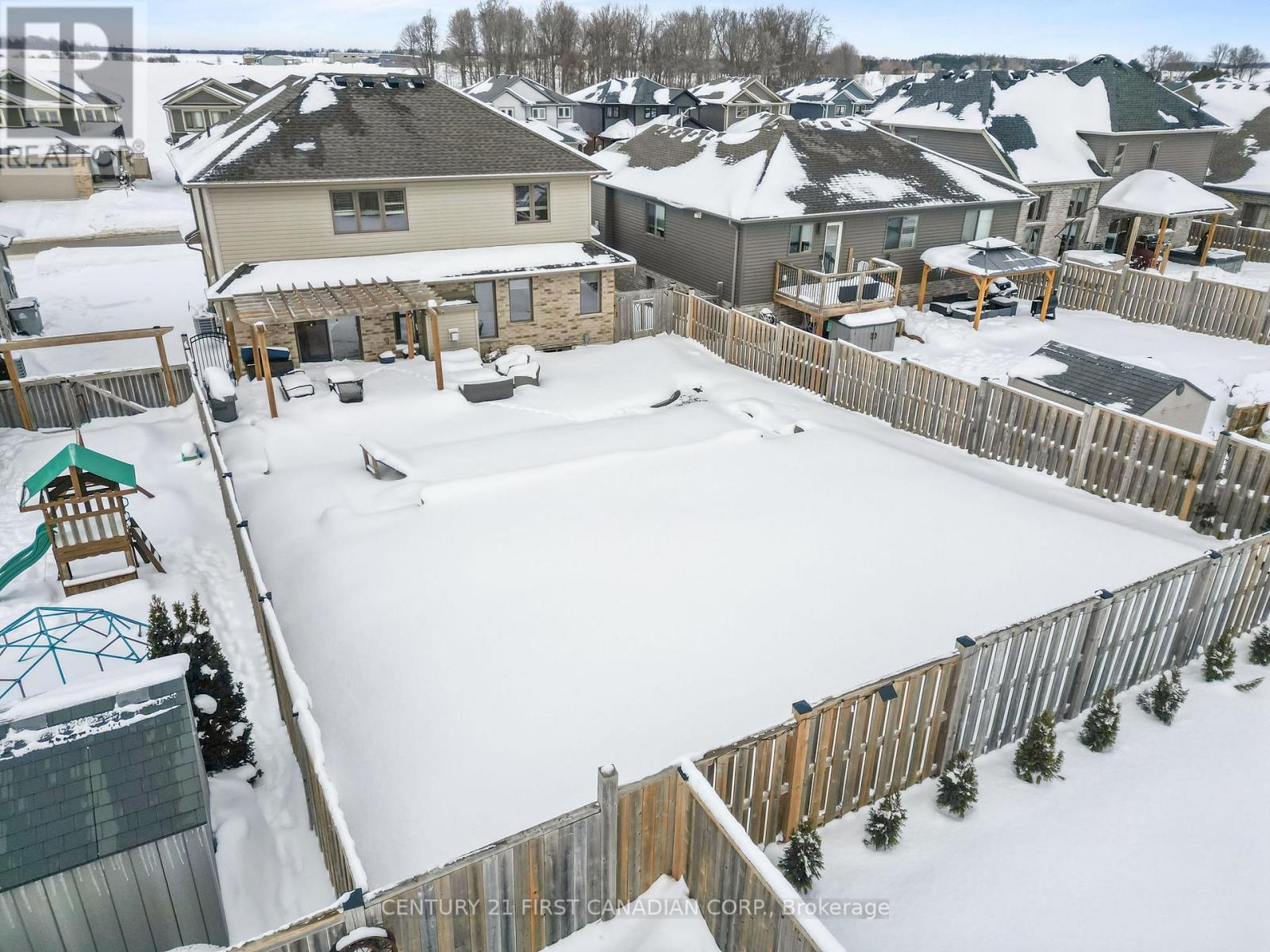 181 Gilmour Drive, Lucan Biddulph, Ontario  N0M 2J0 - Photo 46 - X12802572