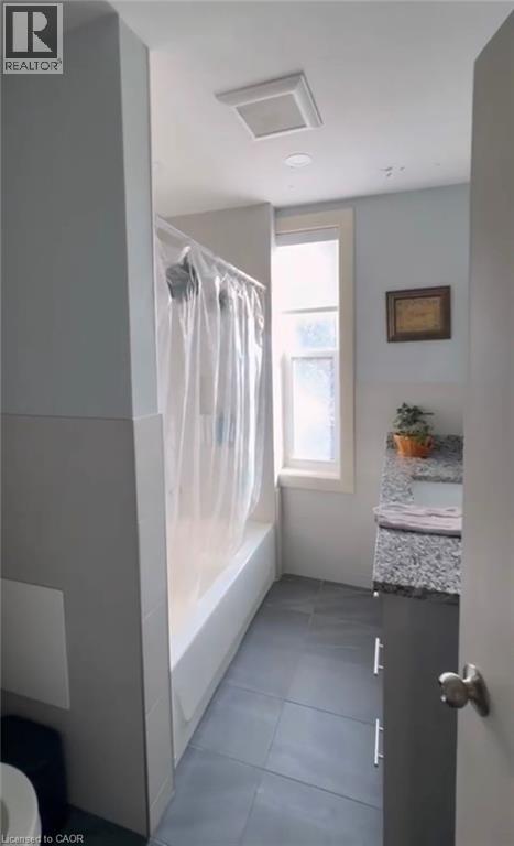 971.5 Main Street E, Hamilton, Ontario  L8M 1N2 - Photo 5 - 40814017