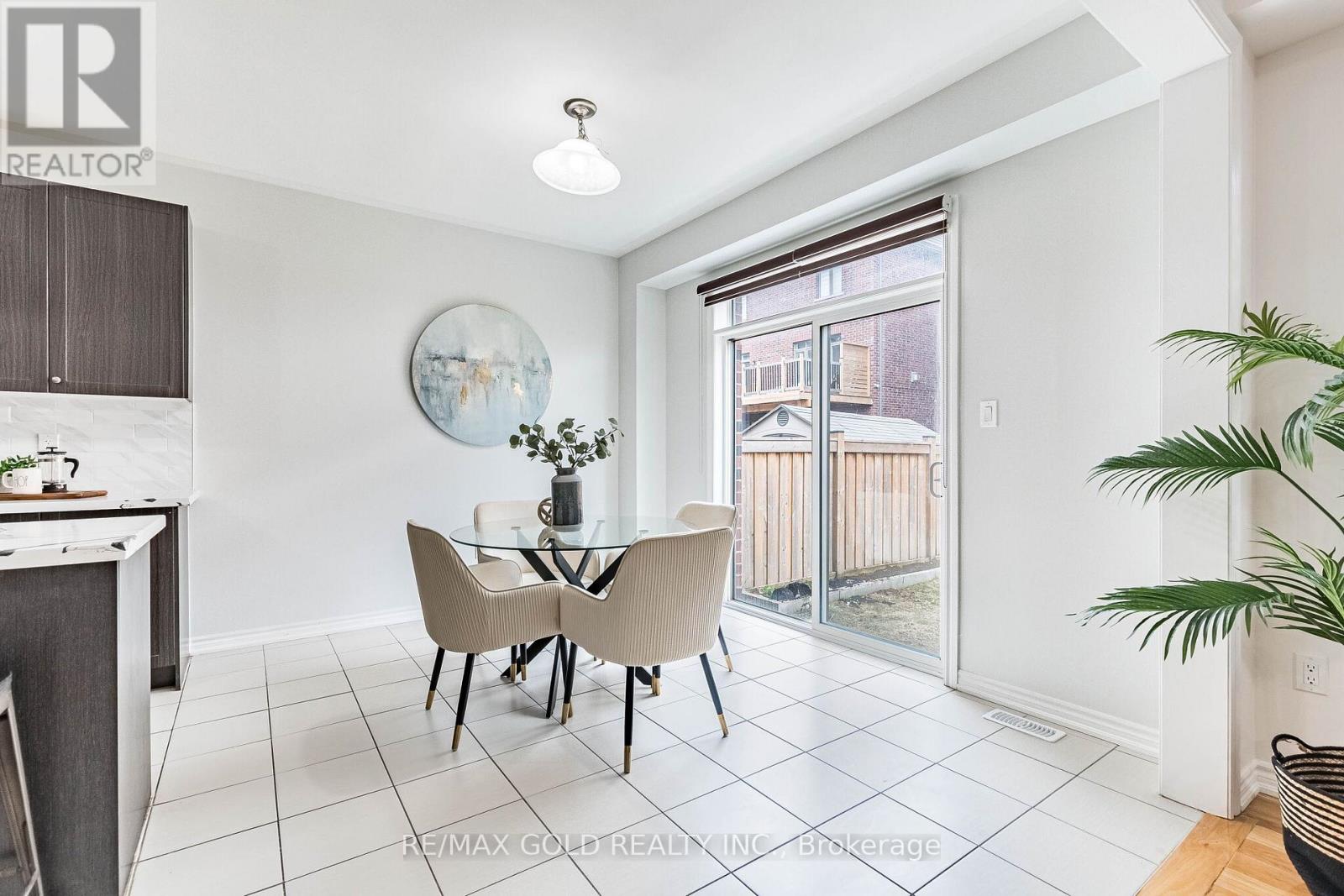 44 Roulette Crescent, Brampton (Northwest Brampton), Ontario  L7A 4R6 - Photo 18 - W12907254