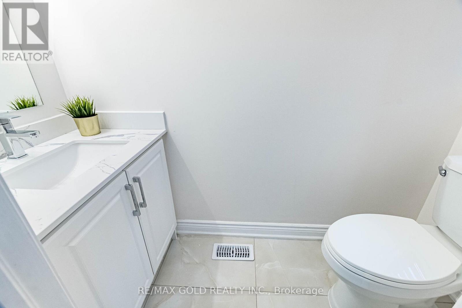 44 Roulette Crescent, Brampton (Northwest Brampton), Ontario  L7A 4R6 - Photo 20 - W12907254