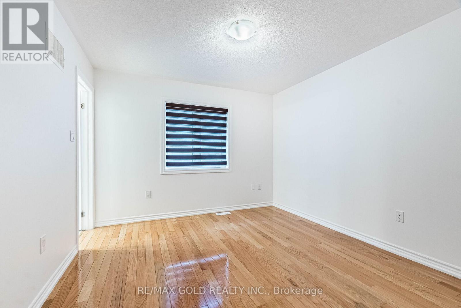 44 Roulette Crescent, Brampton (Northwest Brampton), Ontario  L7A 4R6 - Photo 26 - W12907254