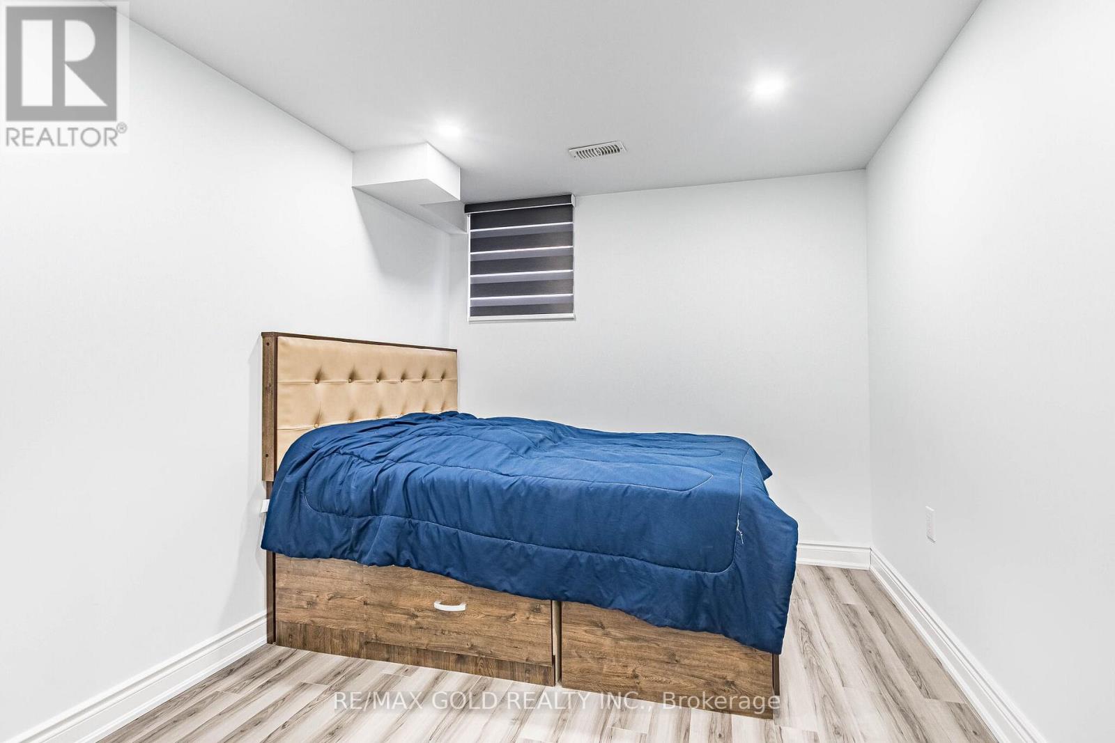 44 Roulette Crescent, Brampton (Northwest Brampton), Ontario  L7A 4R6 - Photo 37 - W12907254