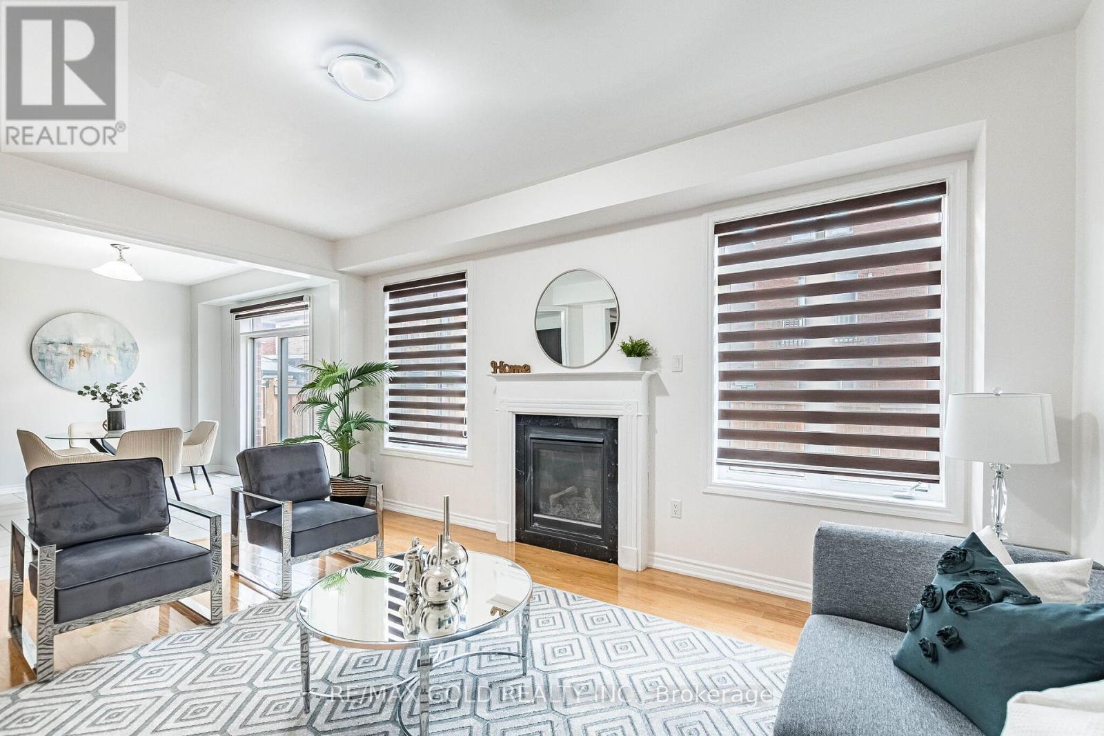 44 Roulette Crescent, Brampton (Northwest Brampton), Ontario  L7A 4R6 - Photo 9 - W12907254