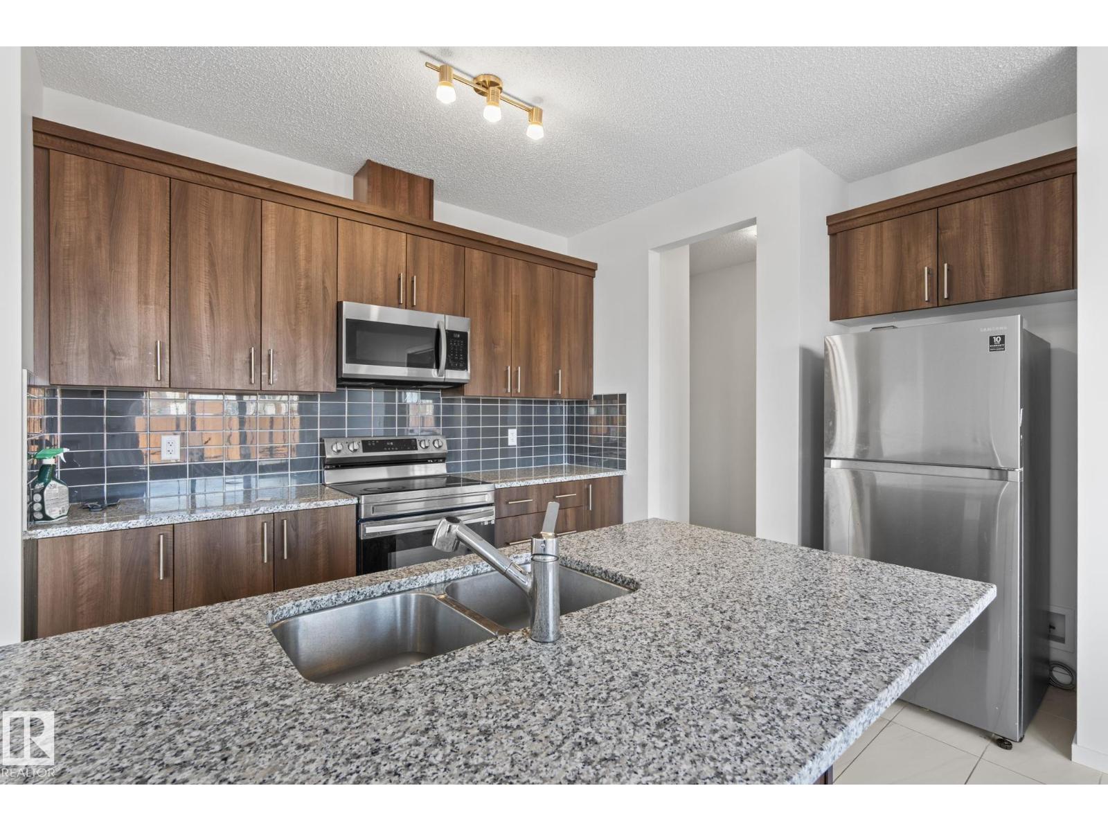 20612 22 Av Nw, Edmonton, Alberta  T6M 1N3 - Photo 6 - E4478339