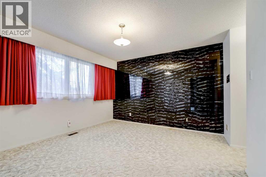 948 Main Street, Pincher Creek, Alberta  T0K 1W0 - Photo 27 - A2293801