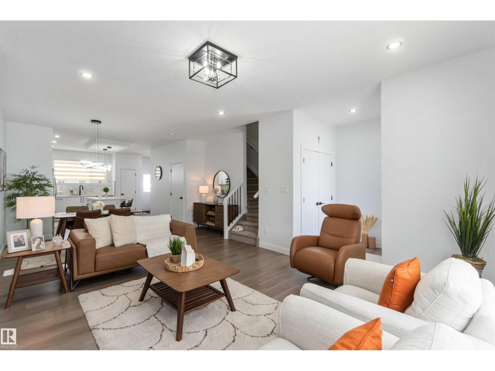 124 28 St Sw, Edmonton, Alberta  T6A 3L2 - Photo 6 - E4478611