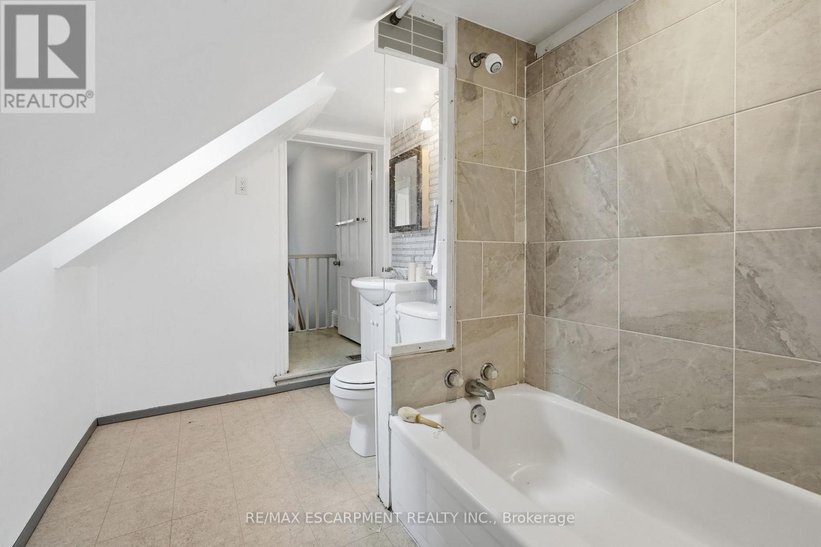 79 Murray Street E, Hamilton (Beasley), Ontario  L8L 3G1 - Photo 34 - X12907240