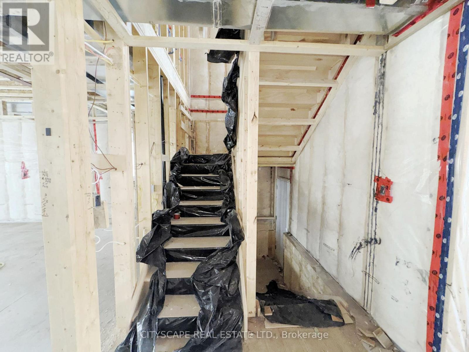 13 Chester Street, Guelph (Exhibition Park), Ontario  N1H 1K7 - Photo 11 - X12907256