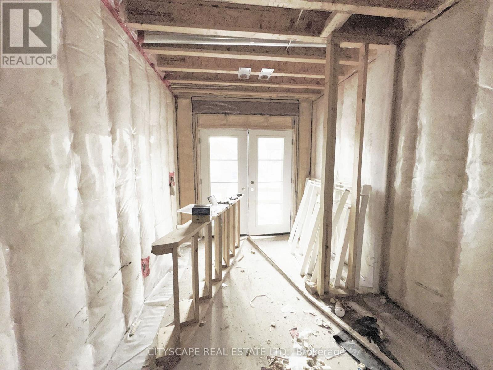 13 Chester Street, Guelph (Exhibition Park), Ontario  N1H 1K7 - Photo 4 - X12907256