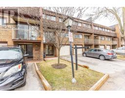 2 - 90 CASTLEBURY CRESCENT, Toronto, Ontario