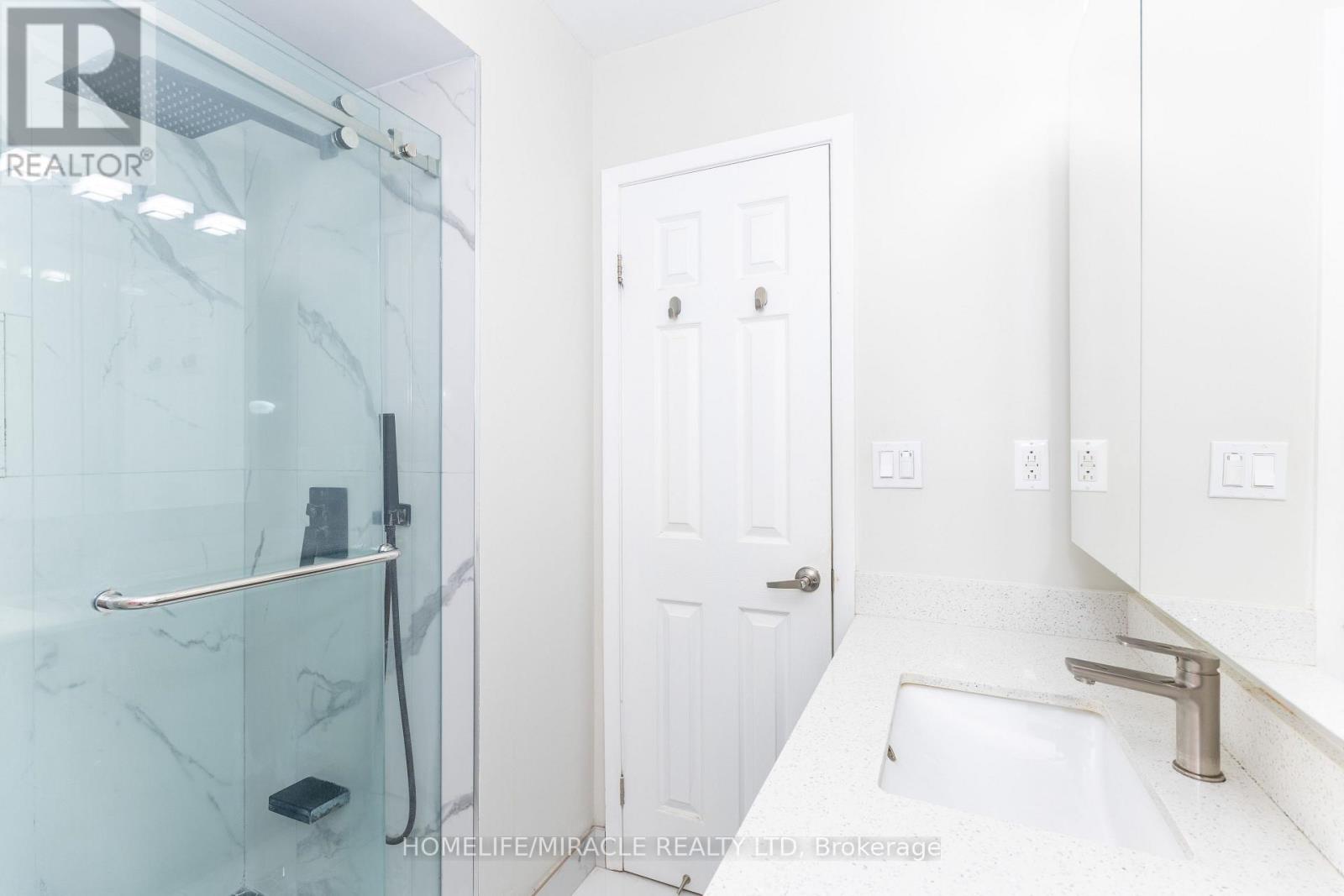 2 - 90 Castlebury Crescent, Toronto (Bayview Woods-Steeles), Ontario  M2H 1W8 - Photo 42 - C12906630