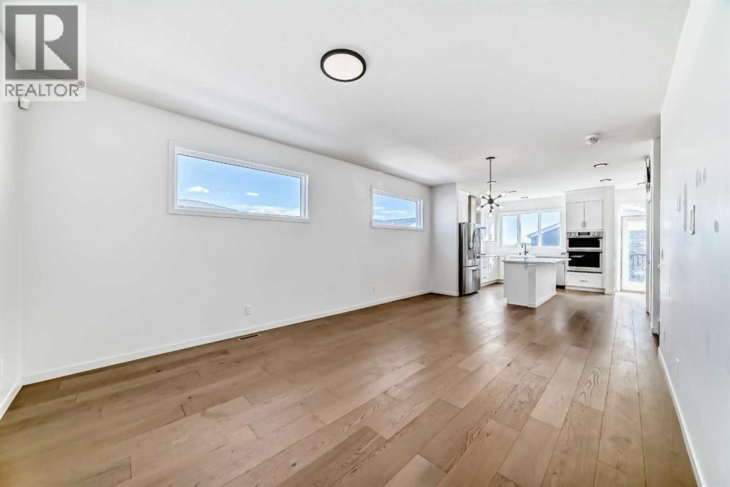 120 Seton Villas Se, Calgary, Alberta  T3M 3L9 - Photo 6 - A2292016