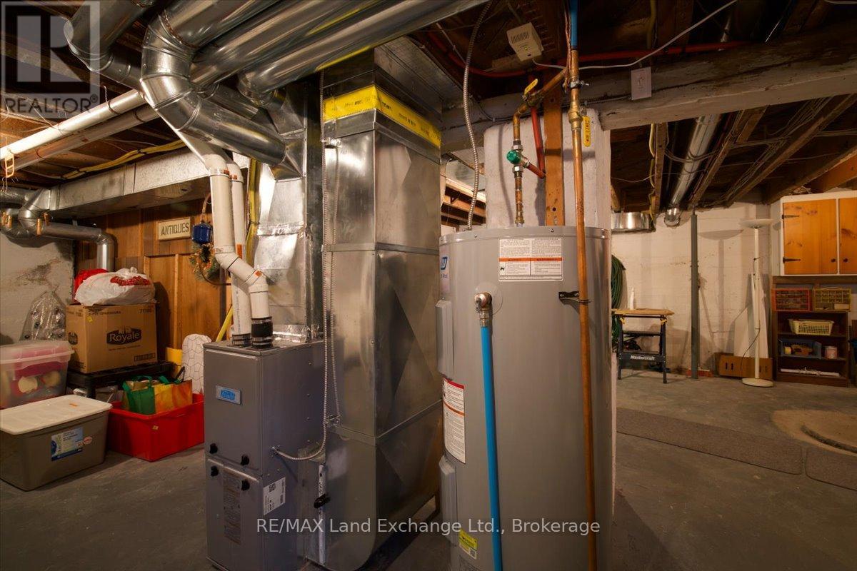 737 Green Street, Saugeen Shores, Ontario  N0H 2C4 - Photo 24 - X12907278